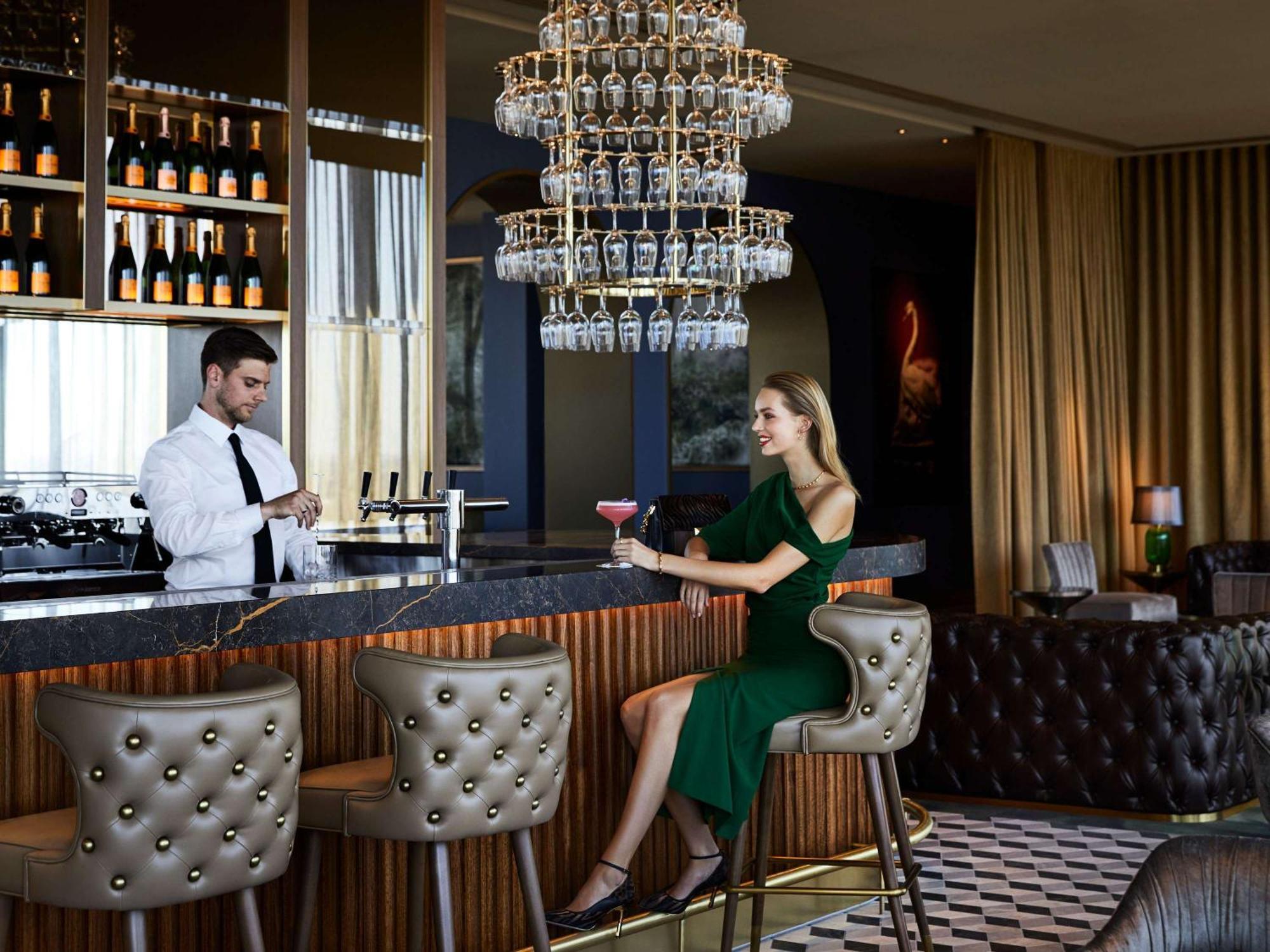 Hotel Chadstone Melbourne Mgallery Collection エクステリア 写真 The bar at the 101 lounge