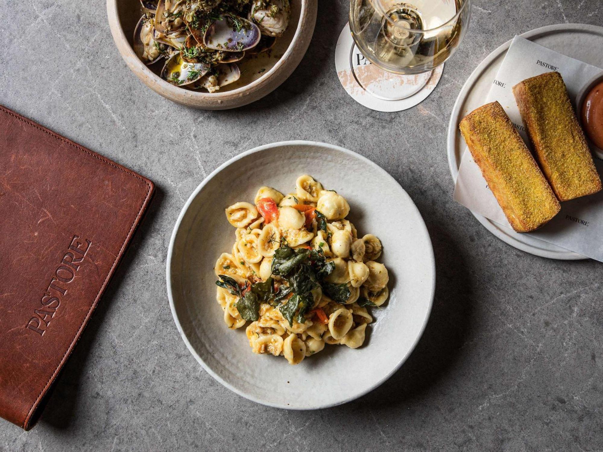 Hotel Chadstone Melbourne Mgallery Collection エクステリア 写真 A pasta dish at the restaurant